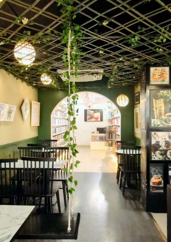 Best Exotic Bookstore & Teahouse Review | A Bibliophile’s Paradise
