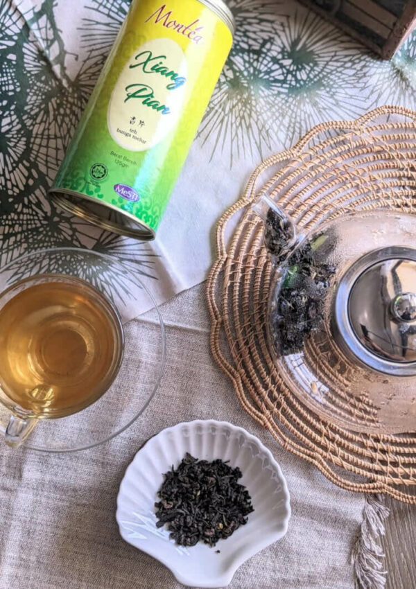 Montea Xiang Pian Jasmine Green Tea Review | Subtle And Grounding